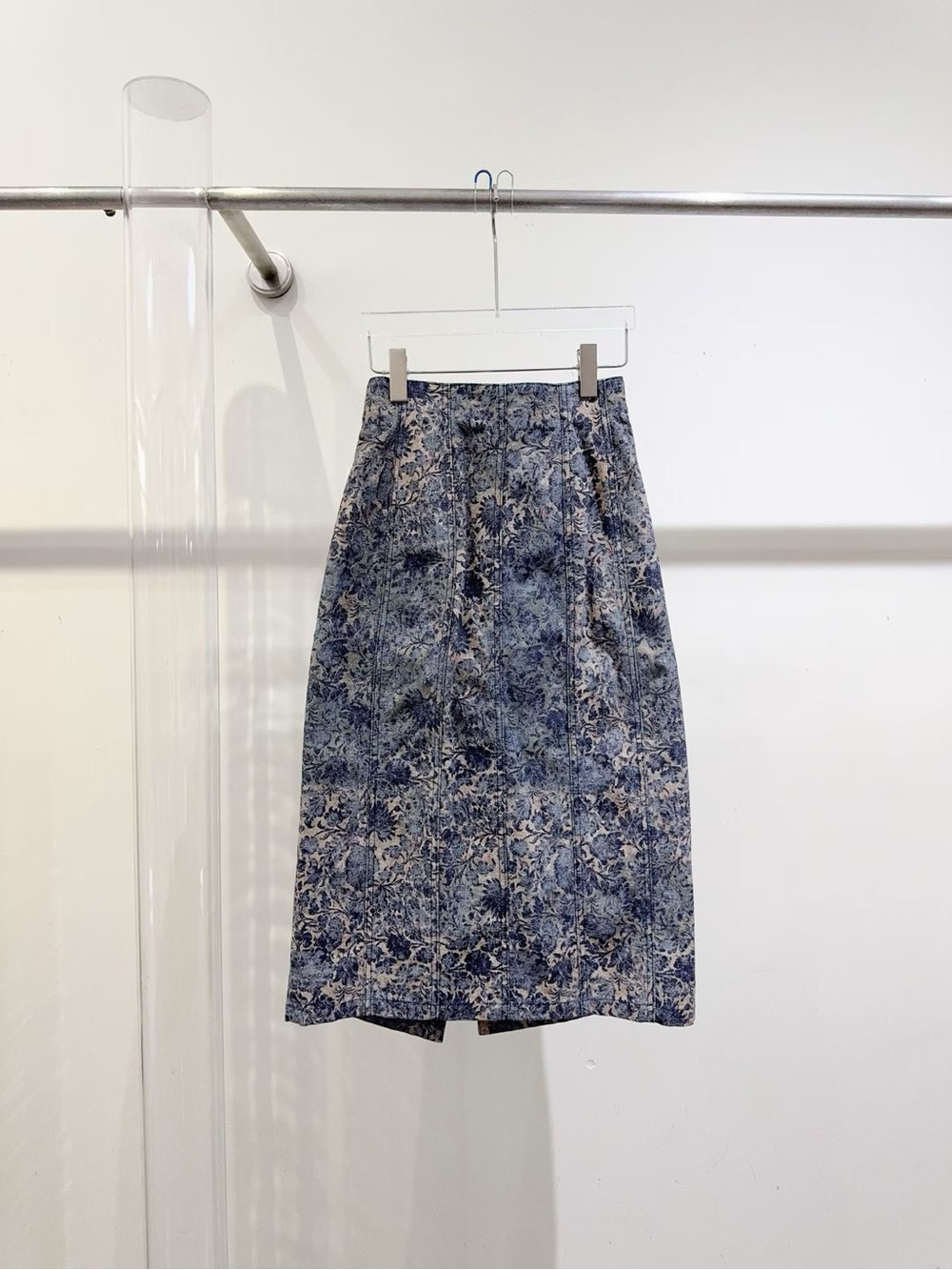 🚩steal Dior Blue Floral-Print Midi Skirt - Picture 2 of 5